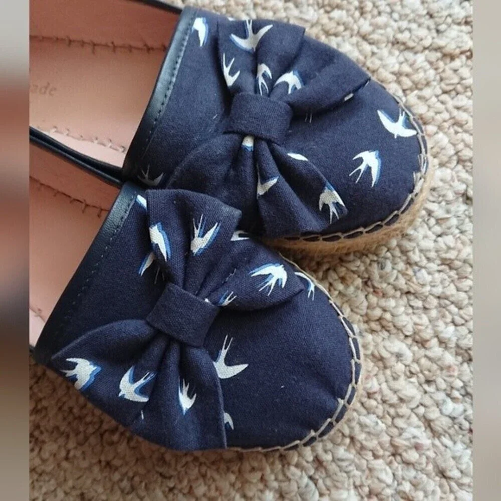 Kate Spade Navy Blue & White Bird Swallow Print Espadrilles Slip On size 6